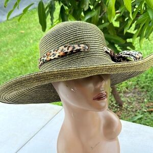 Brixton Black and Tan Hat with Leopard Band